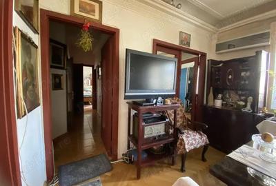 Apartament cu 6 camere decomandat în Magheru - 8