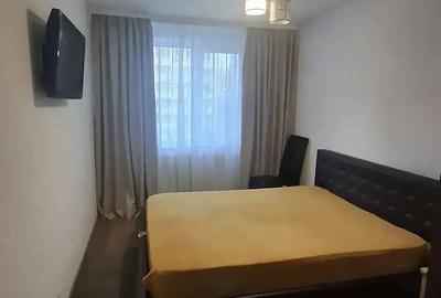 Apartament cu 2 camere decomandat în Teiul Doamnei - 3