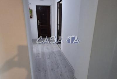 Apartament cu 4 camere decomandat în Central - 3