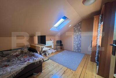 Vand casa cu 3 camere singur in curte p+m in Dambul Pietros - 9