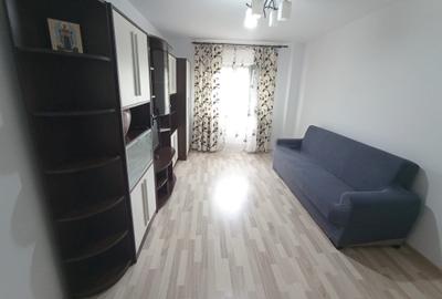 CHIRIE Nicolina,Apartament 2 camere DECOMANDAT, mobilat, utilat, mutare imediata
