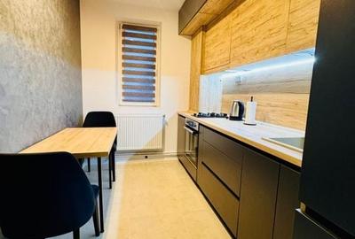 Inchiriere 2 camere, lux, Zona Delfinariu - 13