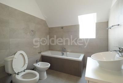 Casă individuală cu 7 camere cu Canalizare în Iancu Nicolae - 20