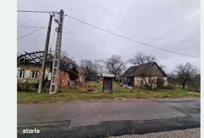 Teren Construcții intravilan de 4600 mp, în Gepiu - 3