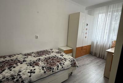 Apartament cu 3 camere semidecomandat în Calea București - 7