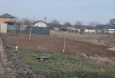 Teren de vanzare in Nanov. - 1