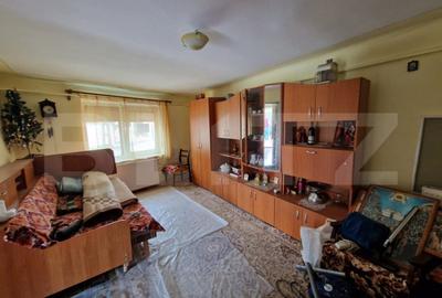 Casă cu 3 camere cu Canalizare în Ultracentral - 2