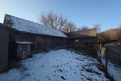 Se vinde Casa si teren cu priveliste, zona rurala - 15