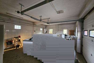 Casa 300mp utili- teren 550mp Sector 4 - Luica Giurgiului Piata Resita - 21