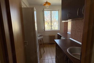 Apartament cu 2 camere decomandat în Sud - 3