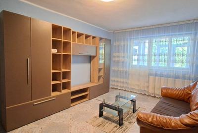 Apartament cu 2 camere în Micro 18