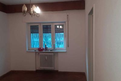 Apartament cu 3 camere semidecomandat în Pajura - 8