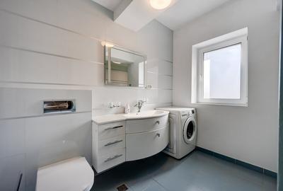 Apartament cu 3 camere decomandat în Central - 3