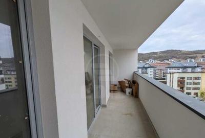 Apartament 3 camere de vanzare Flore?ti, aproape de centru - 1