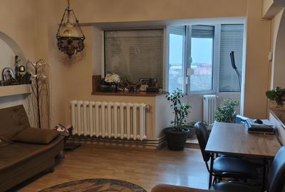 Apartament cu 3 camere în Central - 2