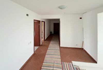 Casă individuală cu 6 camere cu Teren 2300 Mp în Valter Mărăcineanu - 11