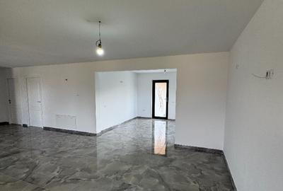 Vanad casa noua in Cordun - 5