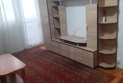 Apartament cu 3 camere semidecomandat, mobilat în Obor - 12