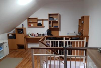 Apartament cu 2 camere decomandat în Central - 6