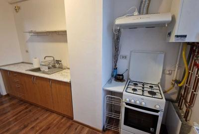 Apartament cu 3 camere decomandat în Bârzești - 4