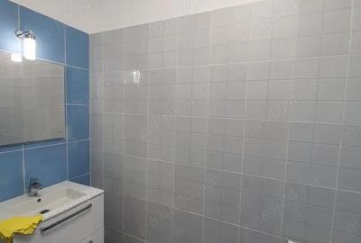 Spațiu comercial, de 67 mp, în Decebal - 17