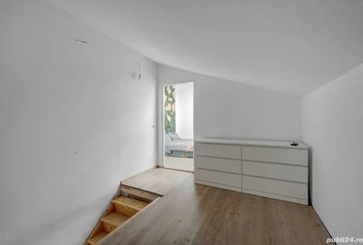 Apartament cu 3 camere decomandat în Central - 1