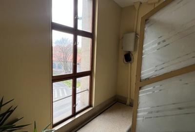 Ap pozitie ultracentrala - 10