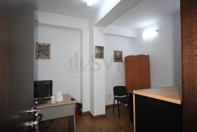 Casă individuală cu 12 camere cu Canalizare în 1 Mai - 13