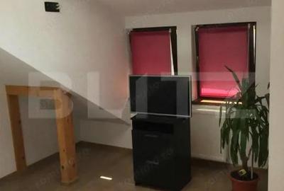 Apartament cu 3 camere decomandat în Centrul Istoric - 4