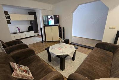 Casă cu Teren 580 Mp în Central - 10