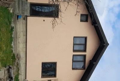 Casă cu 4 camere cu Centrală Termică în Miclești - 8