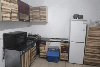 Casă cu 5 camere cu Teren 1439 Mp în Central - 4
