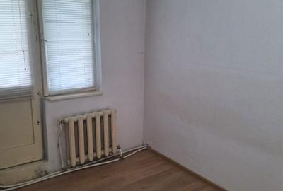 Apartament cu 2 camere nedecomandat în Central - 1