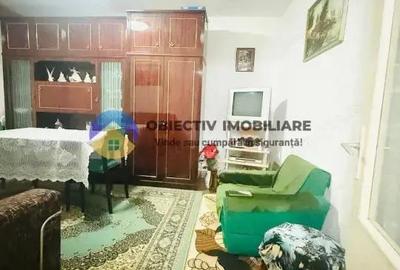 Apartament cu 3 camere decomandat în Central - 1