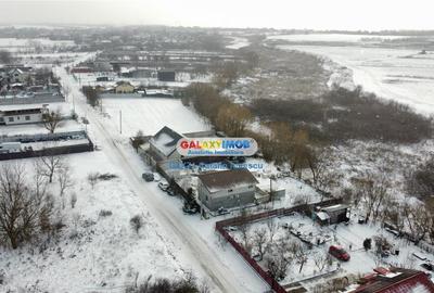 Vanzare casa pe lac Frumusani - 1