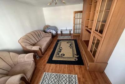 Apartament cu 2 camere decomandat în Gară - 2