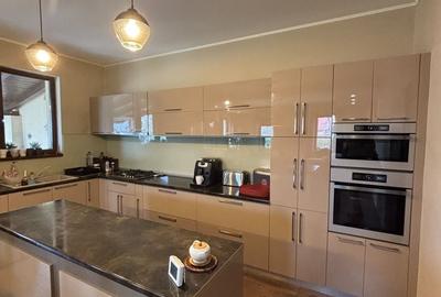 Duplex cu 5 camere cu Canalizare în Dumbrăvița - 81