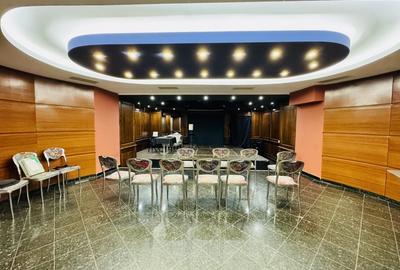 Spațiu comercial, de 800 mp, în Mihai Bravu - 3