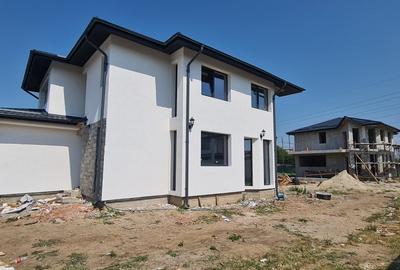 Tartasesti,  stradal,  vile la cheie, p+1, 4 camere, garaj, curte 500mp Tartasesti,  stradal,  vile la cheie, p+1, 4 camere, garaj, curte 500mp - 7