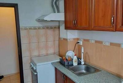 Apartament cu 2 camere semidecomandat în Girocului - 1