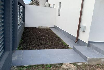 Vila noua, la cheie, langa Cartierul Florilor, sector 5 - 5