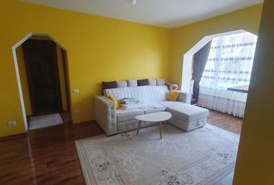 Apartament cu 2 camere semidecomandat în Precista