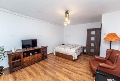 Garsoniera Decomandata Vitan | 9 minute metrou | Mobilata si utilata - 1