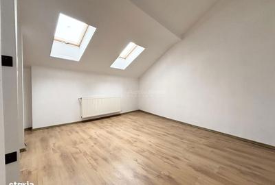 Casă cu 10 camere cu Teren 211 Mp în Central - 4