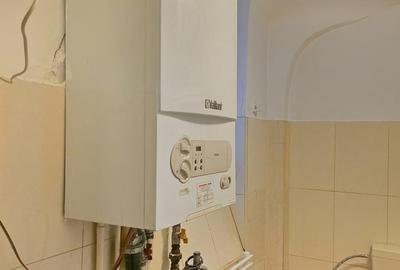 Apartament cu 4 camere decomandat în Universitate - 4