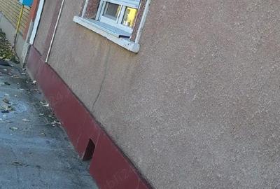 Casă cu 4 camere cu Teren 1330 Mp în Tărian - 3