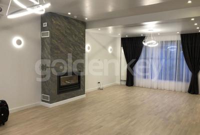 Casă cu 5 camere cu Canalizare în Pipera