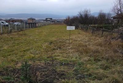 Teren de 1950 mp, în Unirea - 3