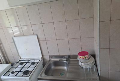 Apartament semidecomandat în Ștefăneștii de Sus - 4