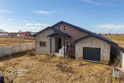 Casă cu 5 camere cu Teren 1000 Mp în Mândruloc - 15